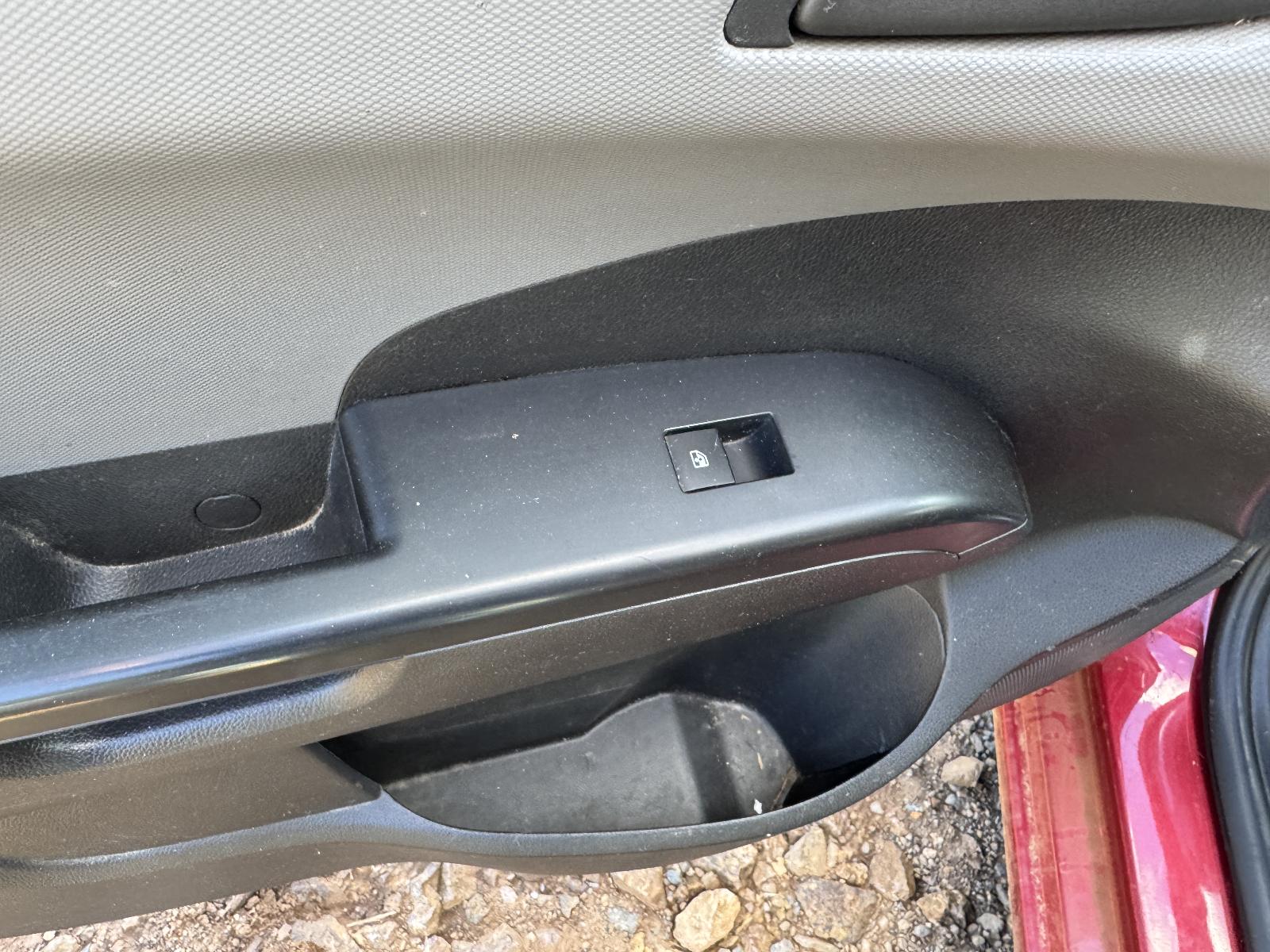 View HOLDEN BARINA 2012 4 Door Sedan Breaking