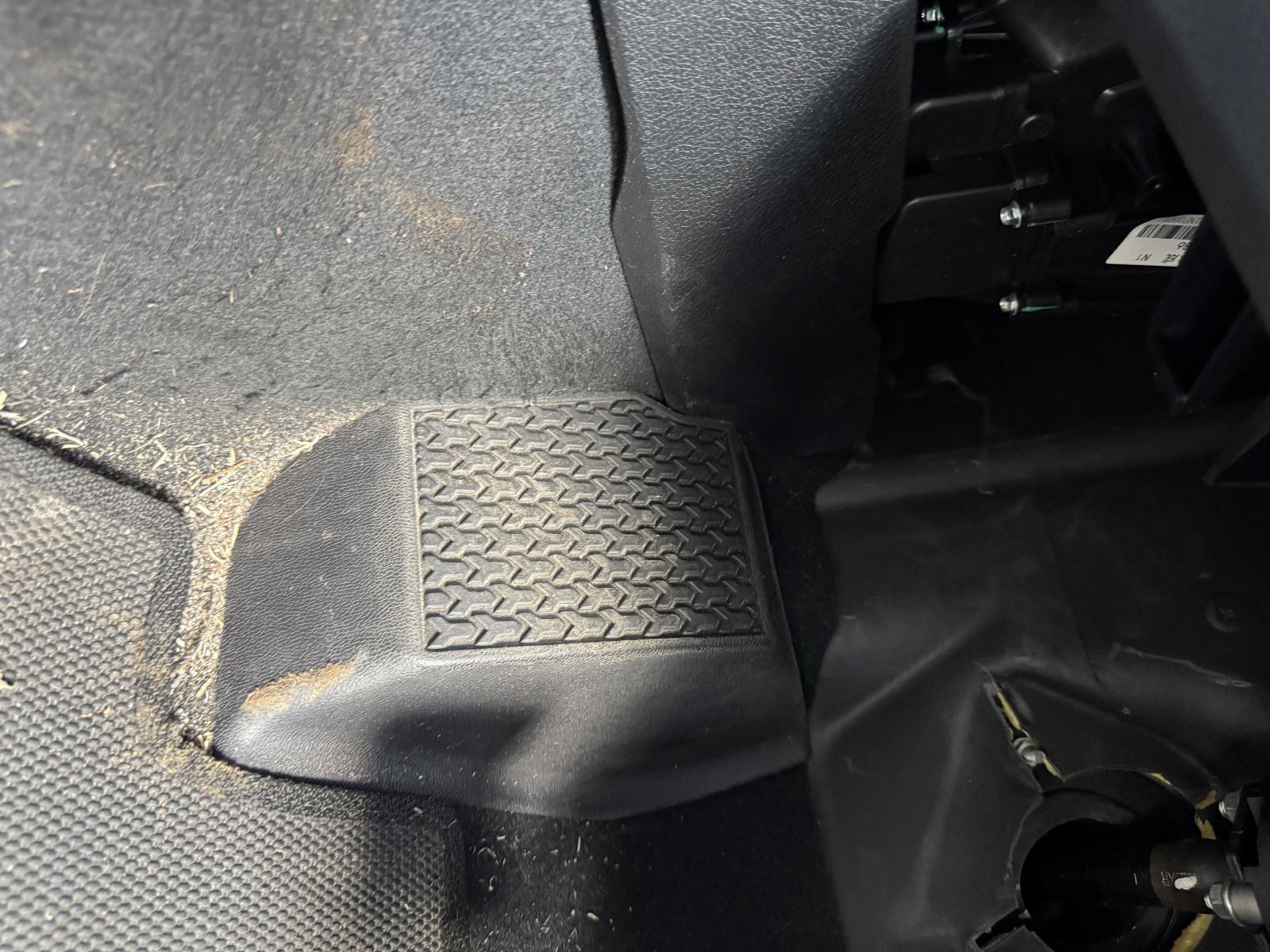 View LDV T60 2022 4 Door Utility Breaking