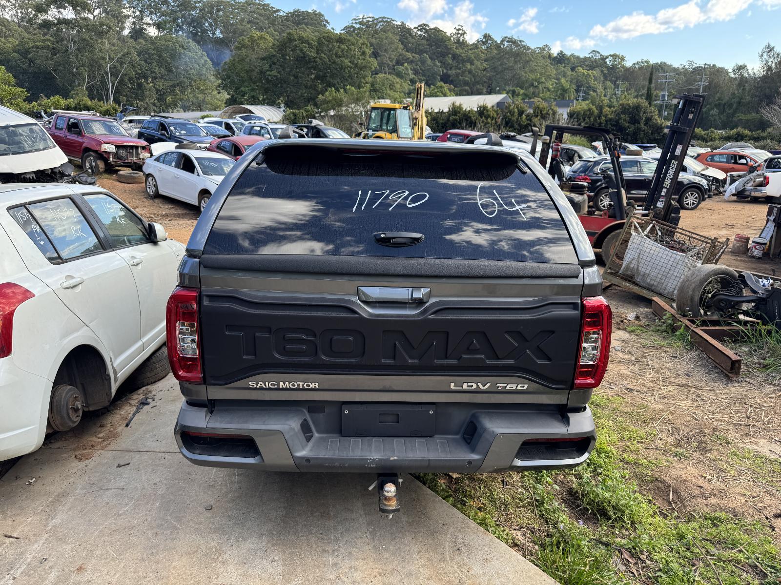 View LDV T60 2022 4 Door Utility Breaking