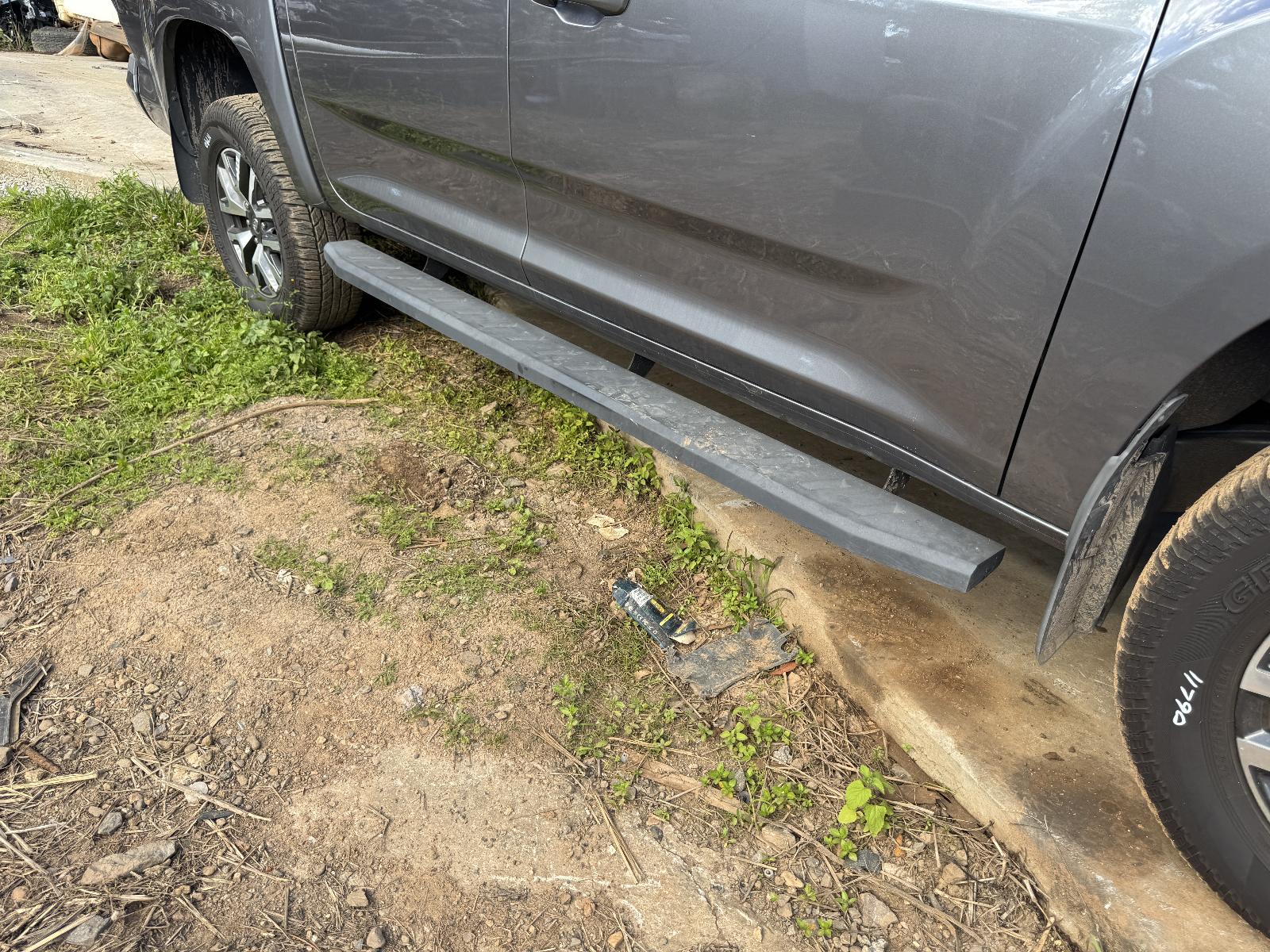 View LDV T60 2022 4 Door Utility Breaking