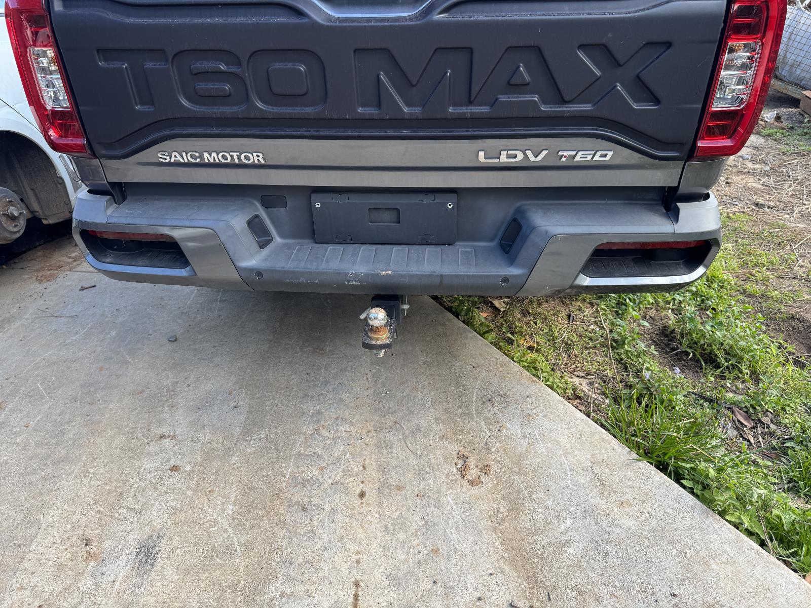 View LDV T60 2022 4 Door Utility Breaking