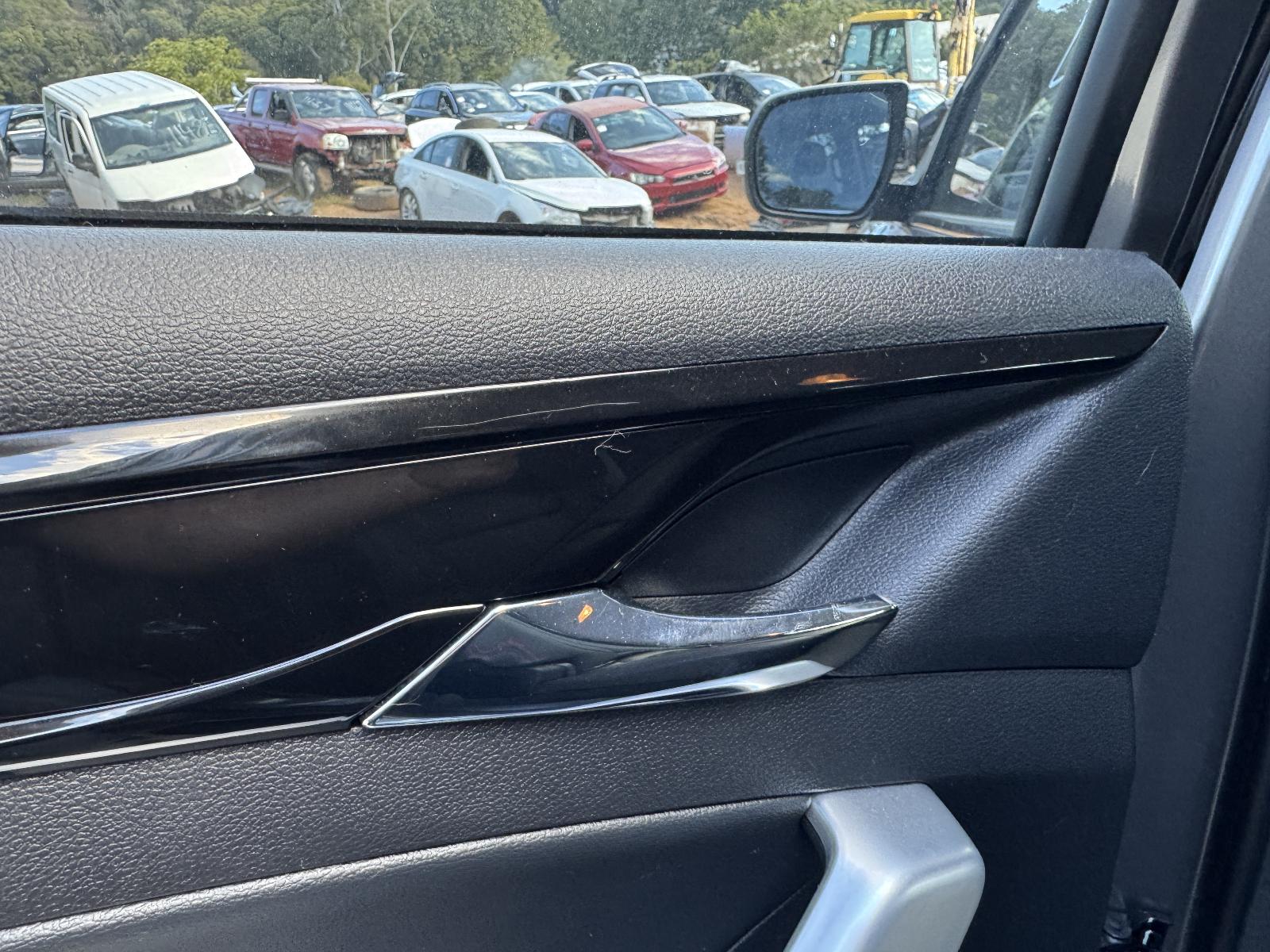 View LDV T60 2022 4 Door Utility Breaking