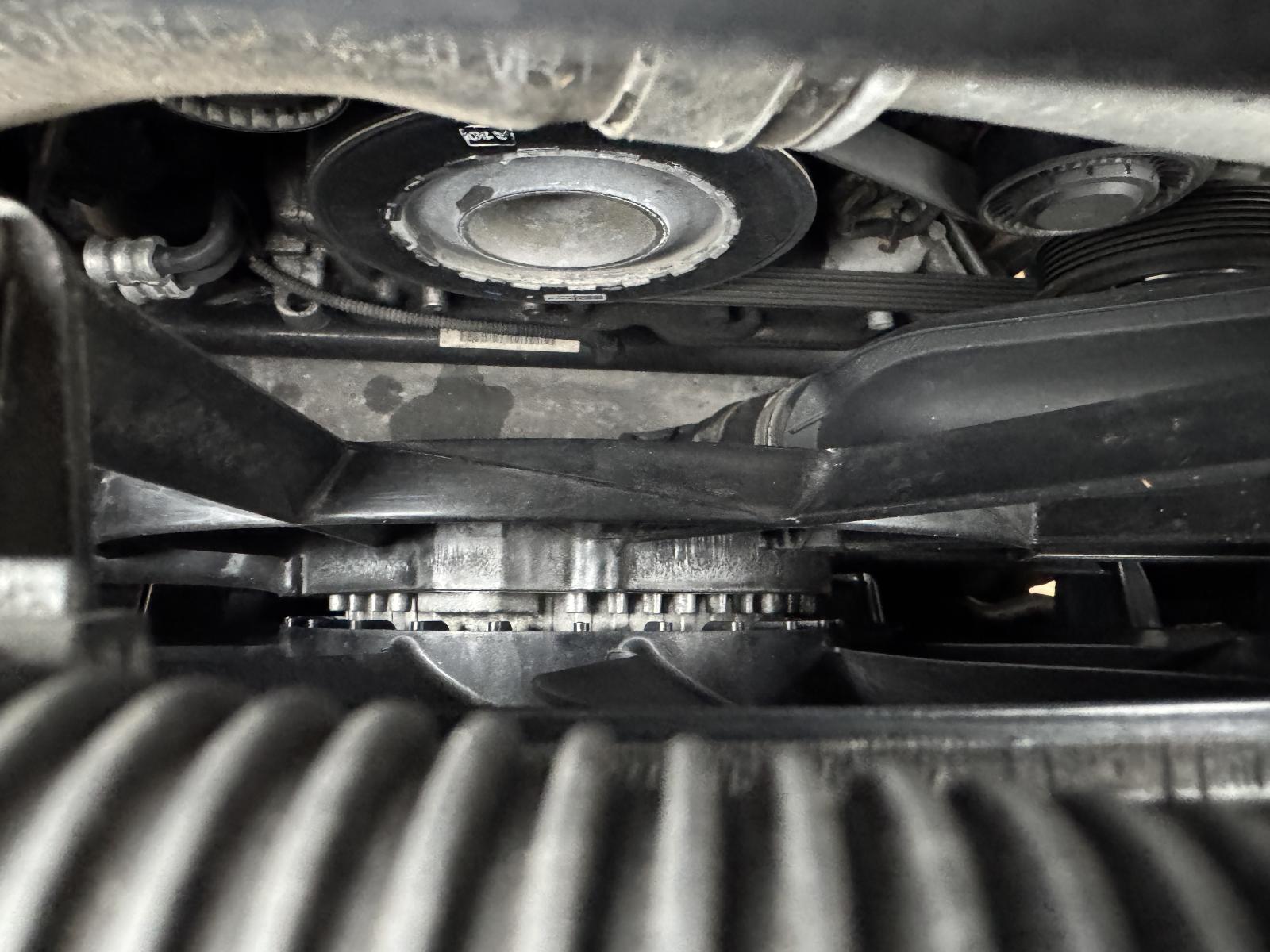 View VOLKSWAGEN TOUAREG 2016 4 Door Station Wagon Breaking