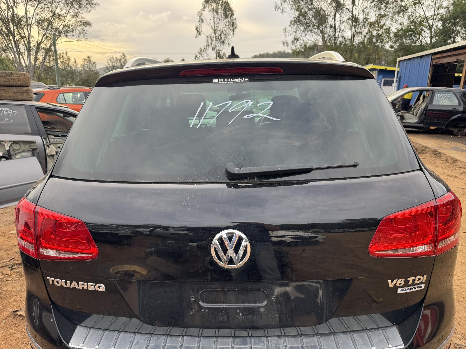 View VOLKSWAGEN TOUAREG 2016 4 Door Station Wagon Breaking