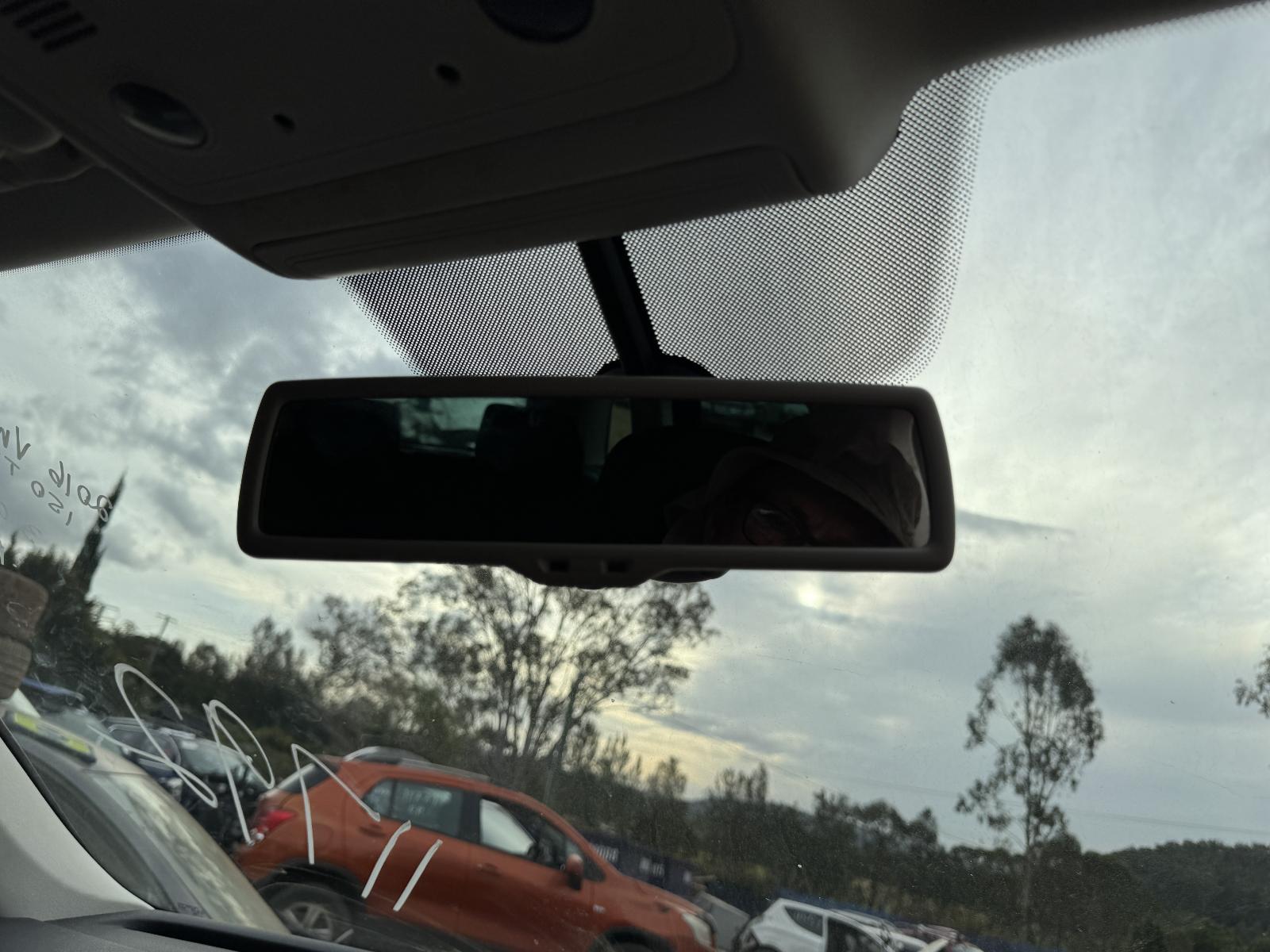 View VOLKSWAGEN TOUAREG 2016 4 Door Station Wagon Breaking