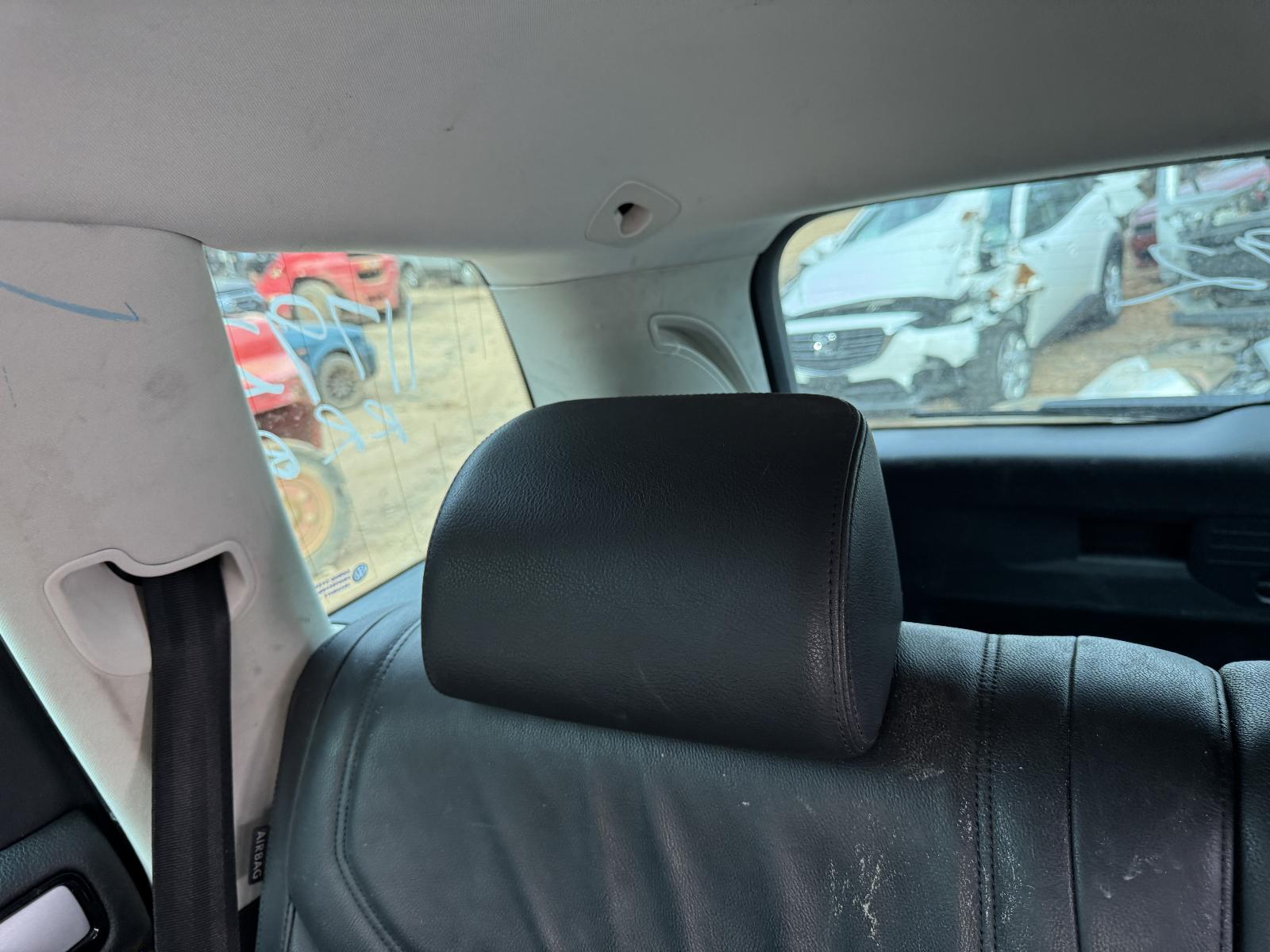 View VOLKSWAGEN TOUAREG 2016 4 Door Station Wagon Breaking