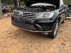 View VOLKSWAGEN TOUAREG 2016 4 Door Station Wagon Breaking