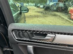 View VOLKSWAGEN TOUAREG 2016 4 Door Station Wagon Breaking