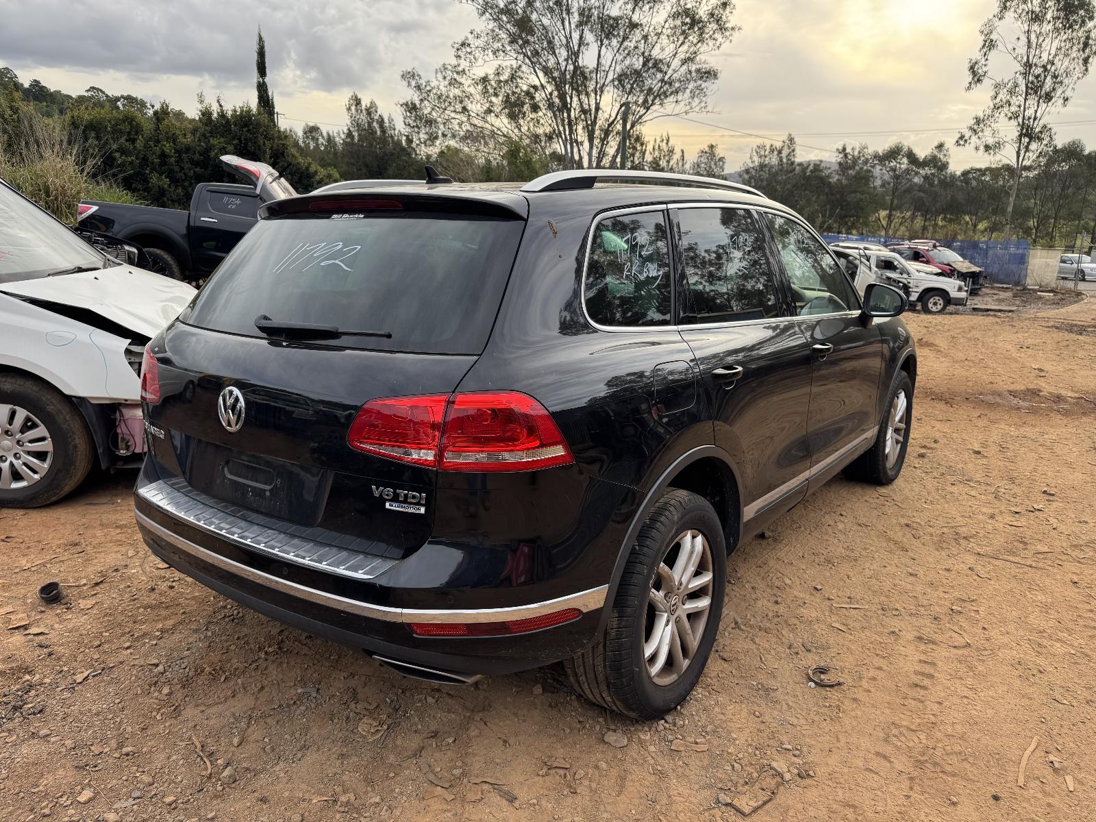 View VOLKSWAGEN TOUAREG 2016 4 Door Station Wagon Breaking