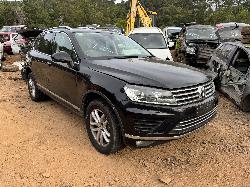 View VOLKSWAGEN TOUAREG 2016 4 Door Station Wagon Breaking