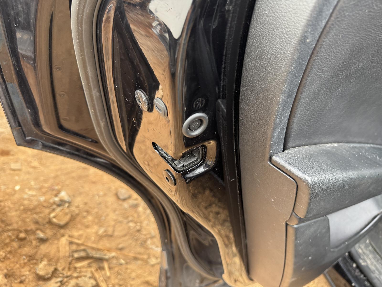 View VOLKSWAGEN TOUAREG 2016 4 Door Station Wagon Breaking