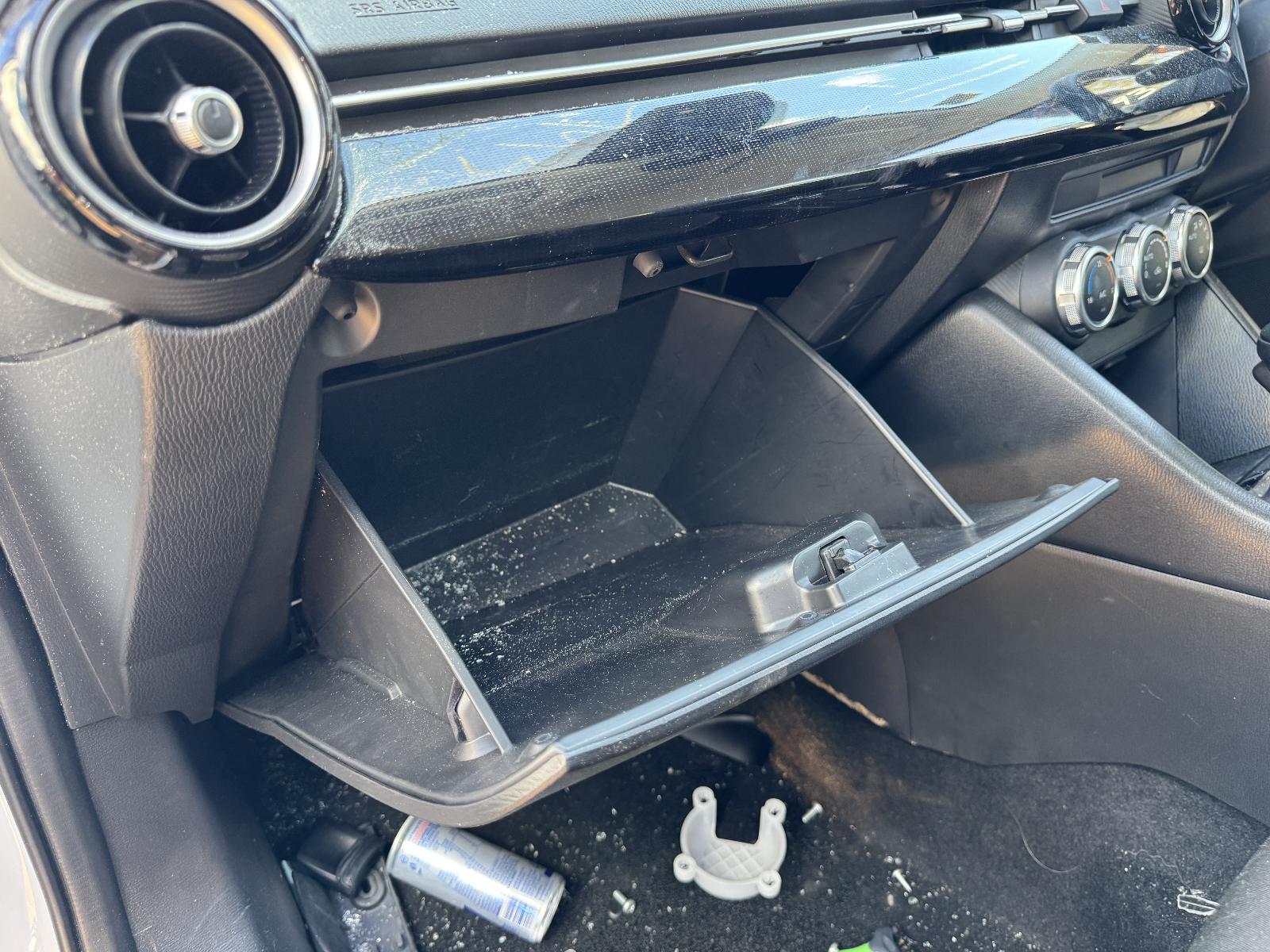 View MAZDA CX3 2023 4 Door Station Wagon Breaking