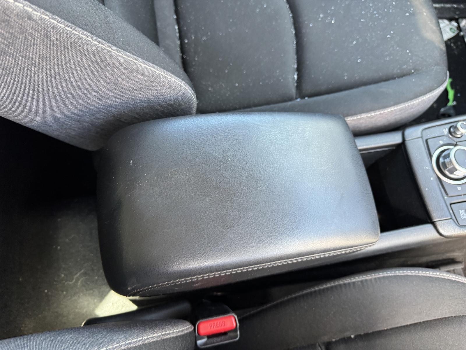 View MAZDA CX3 2023 4 Door Station Wagon Breaking