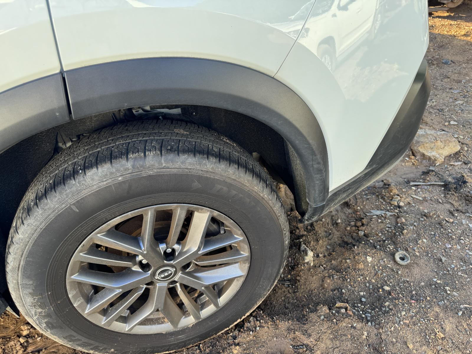 View NISSAN XTRAIL 2024 5 Door Station Wagon Breaking