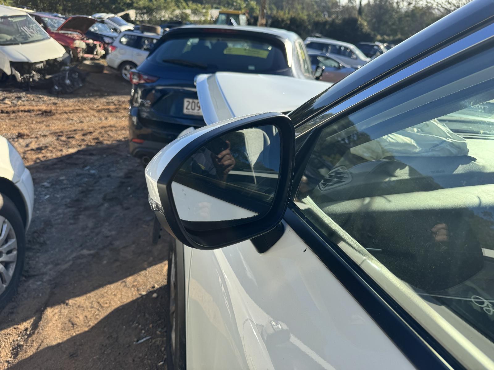 View NISSAN XTRAIL 2024 5 Door Station Wagon Breaking
