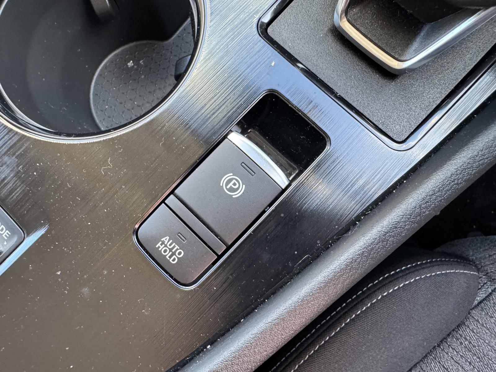 View NISSAN XTRAIL 2024 5 Door Station Wagon Breaking