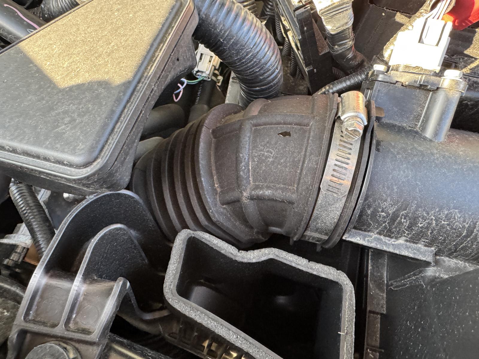 View NISSAN XTRAIL 2024 5 Door Station Wagon Breaking