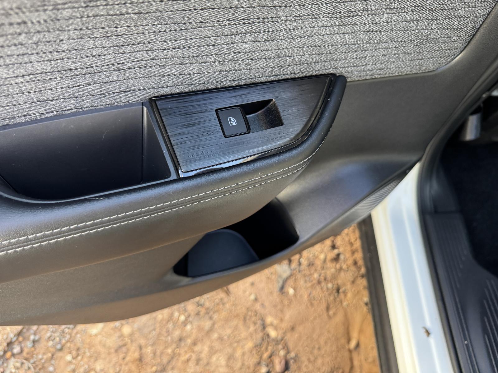 View NISSAN XTRAIL 2024 5 Door Station Wagon Breaking