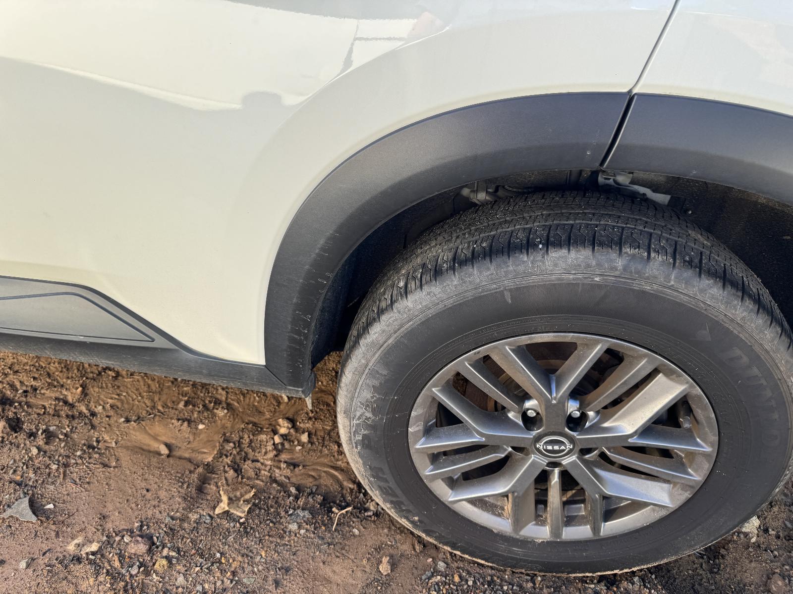 View NISSAN XTRAIL 2024 5 Door Station Wagon Breaking