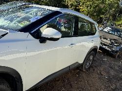View NISSAN XTRAIL 2024 5 Door Station Wagon Breaking