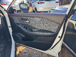 View NISSAN XTRAIL 2024 5 Door Station Wagon Breaking