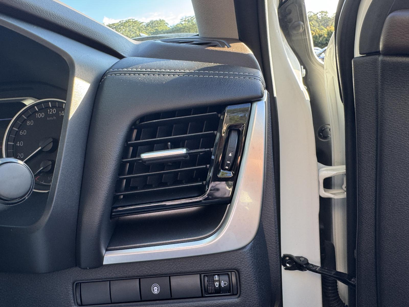 View NISSAN XTRAIL 2024 5 Door Station Wagon Breaking