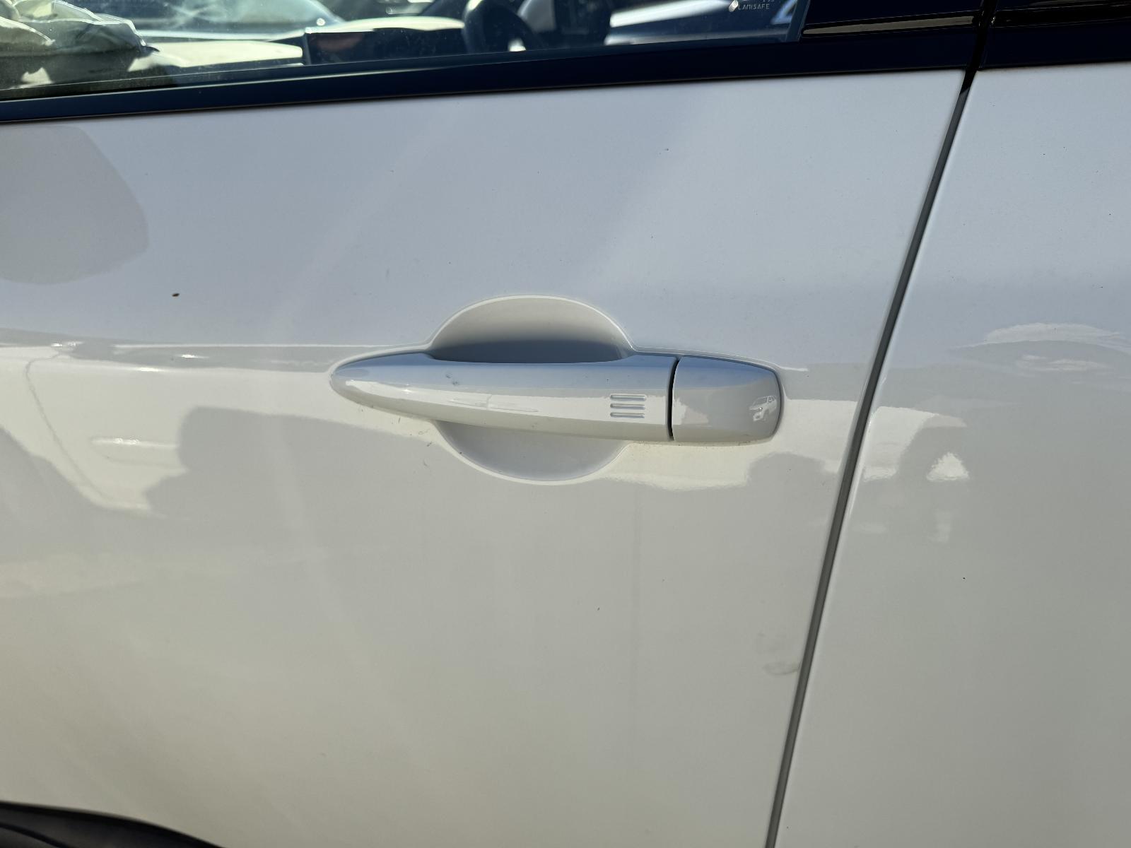 View NISSAN XTRAIL 2024 5 Door Station Wagon Breaking