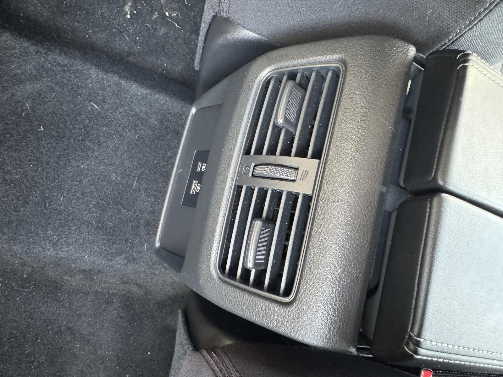 View NISSAN XTRAIL 2024 5 Door Station Wagon Breaking
