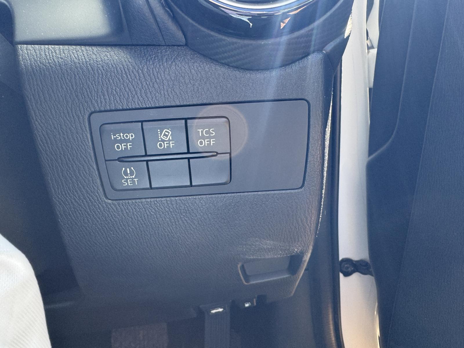 View Auto part Engine MAZDA CX3 2023