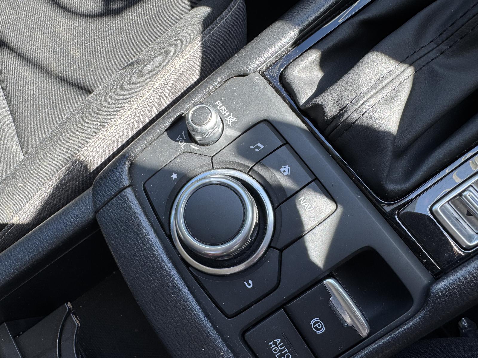 View Auto part Engine MAZDA CX3 2023
