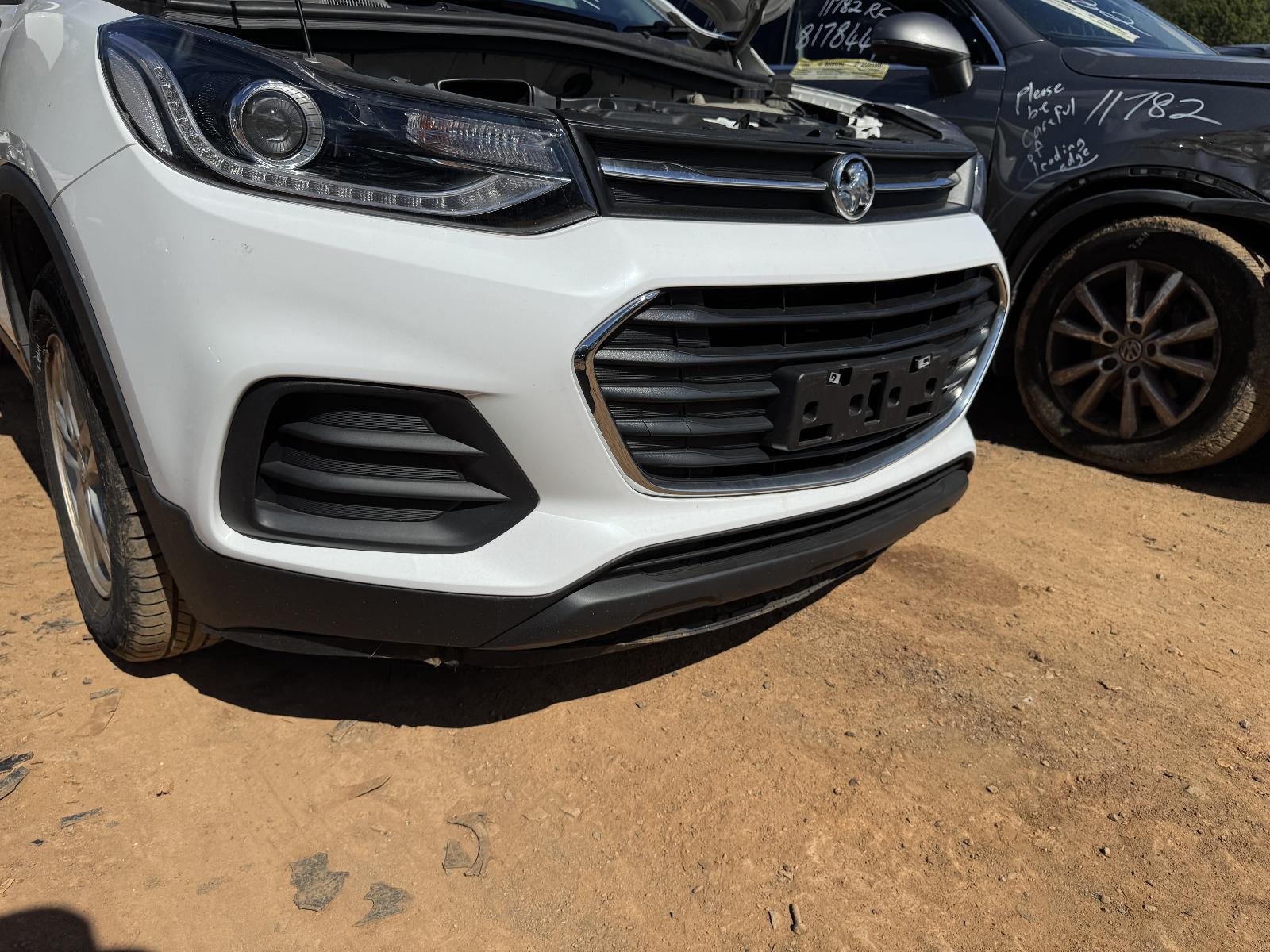 View HOLDEN TRAX 2017 4 Door Station Wagon Breaking