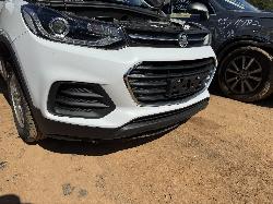 View HOLDEN TRAX 2017 4 Door Station Wagon Breaking