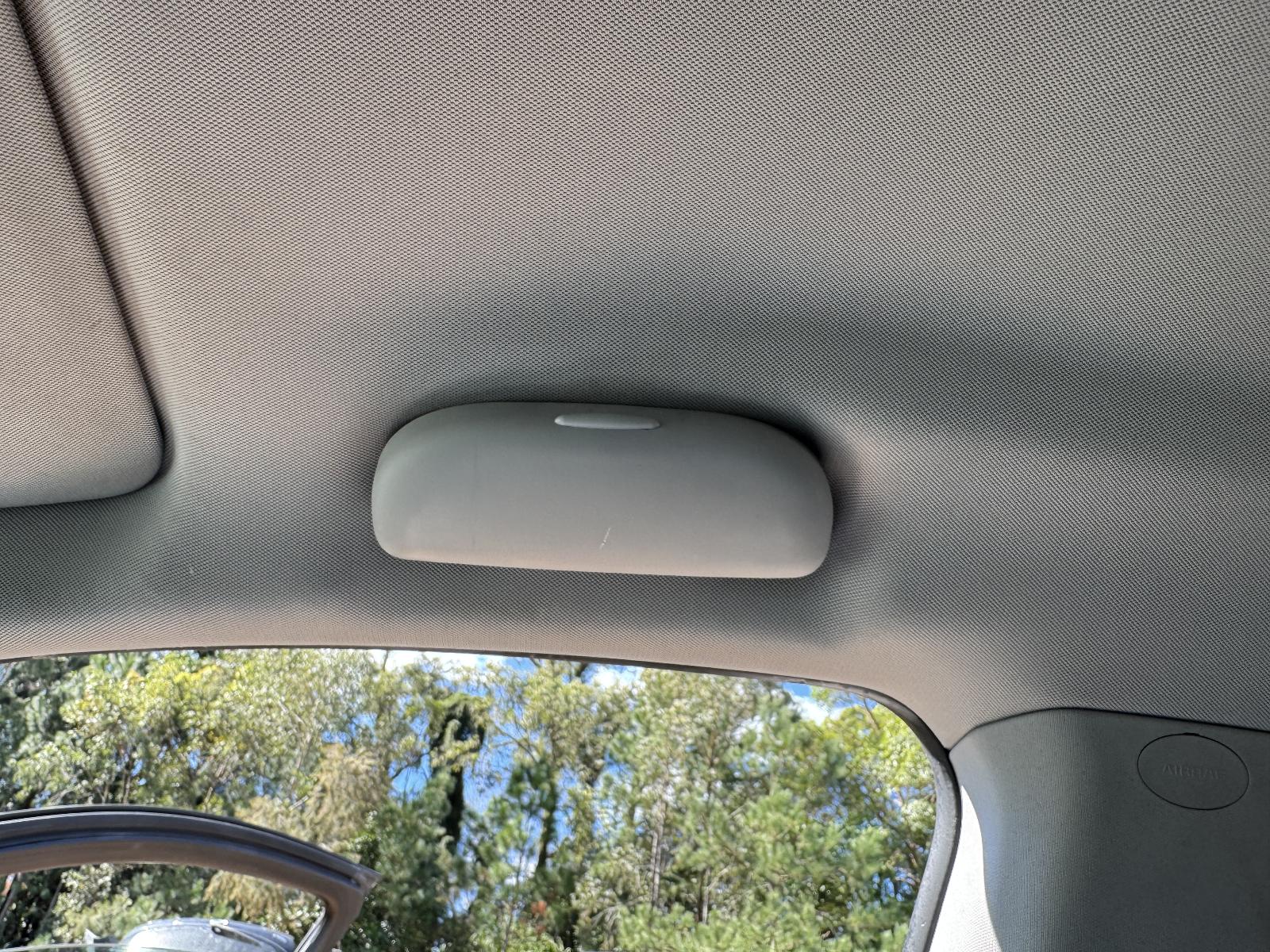 View HOLDEN TRAX 2017 4 Door Station Wagon Breaking