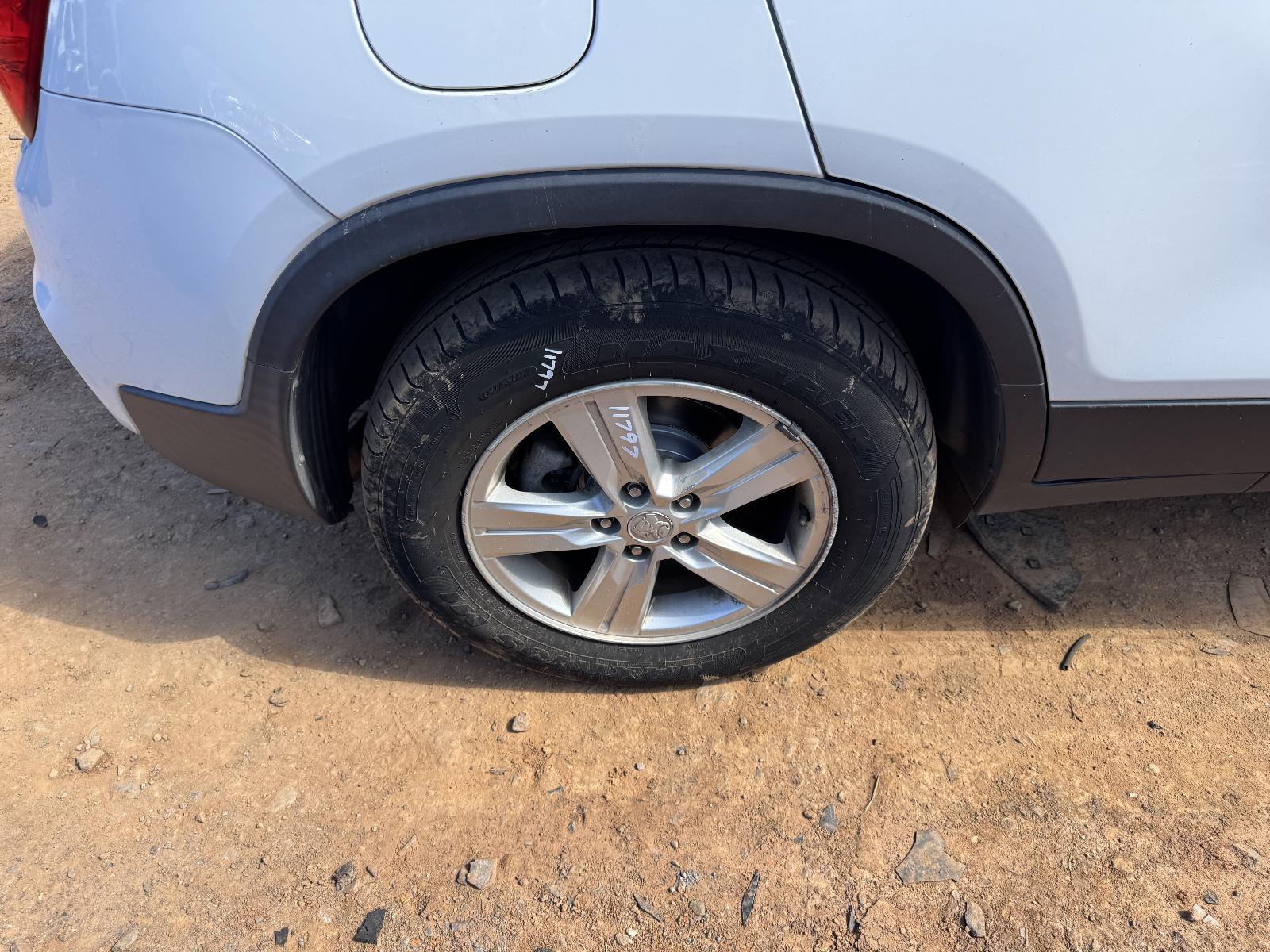 View HOLDEN TRAX 2017 4 Door Station Wagon Breaking