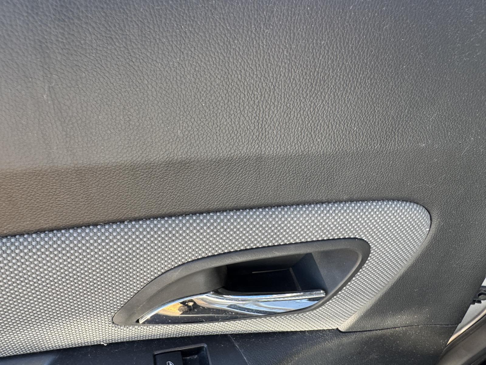 View HOLDEN CRUZE 2010 4 Door Sedan Breaking