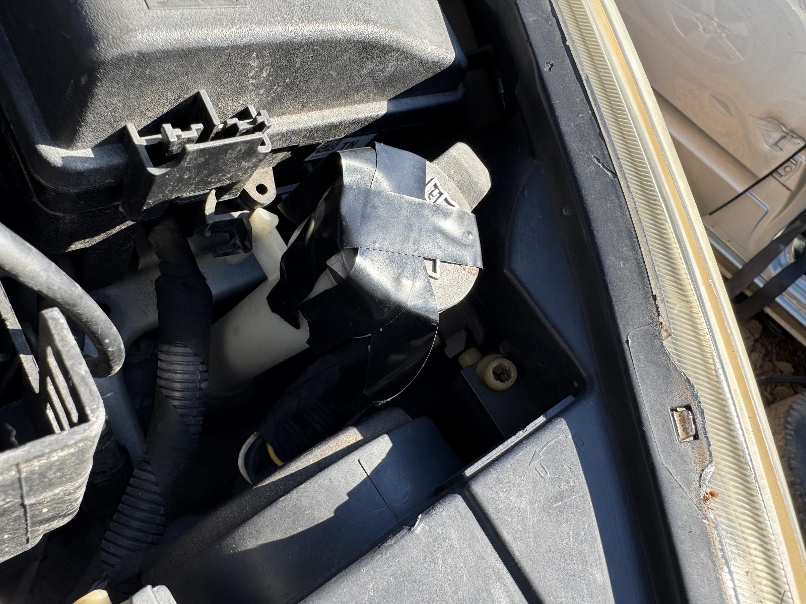 View HOLDEN CRUZE 2010 4 Door Sedan Breaking