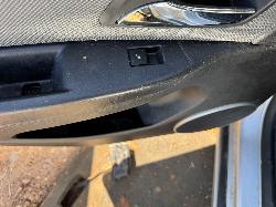 View HOLDEN CRUZE 2010 4 Door Sedan Breaking