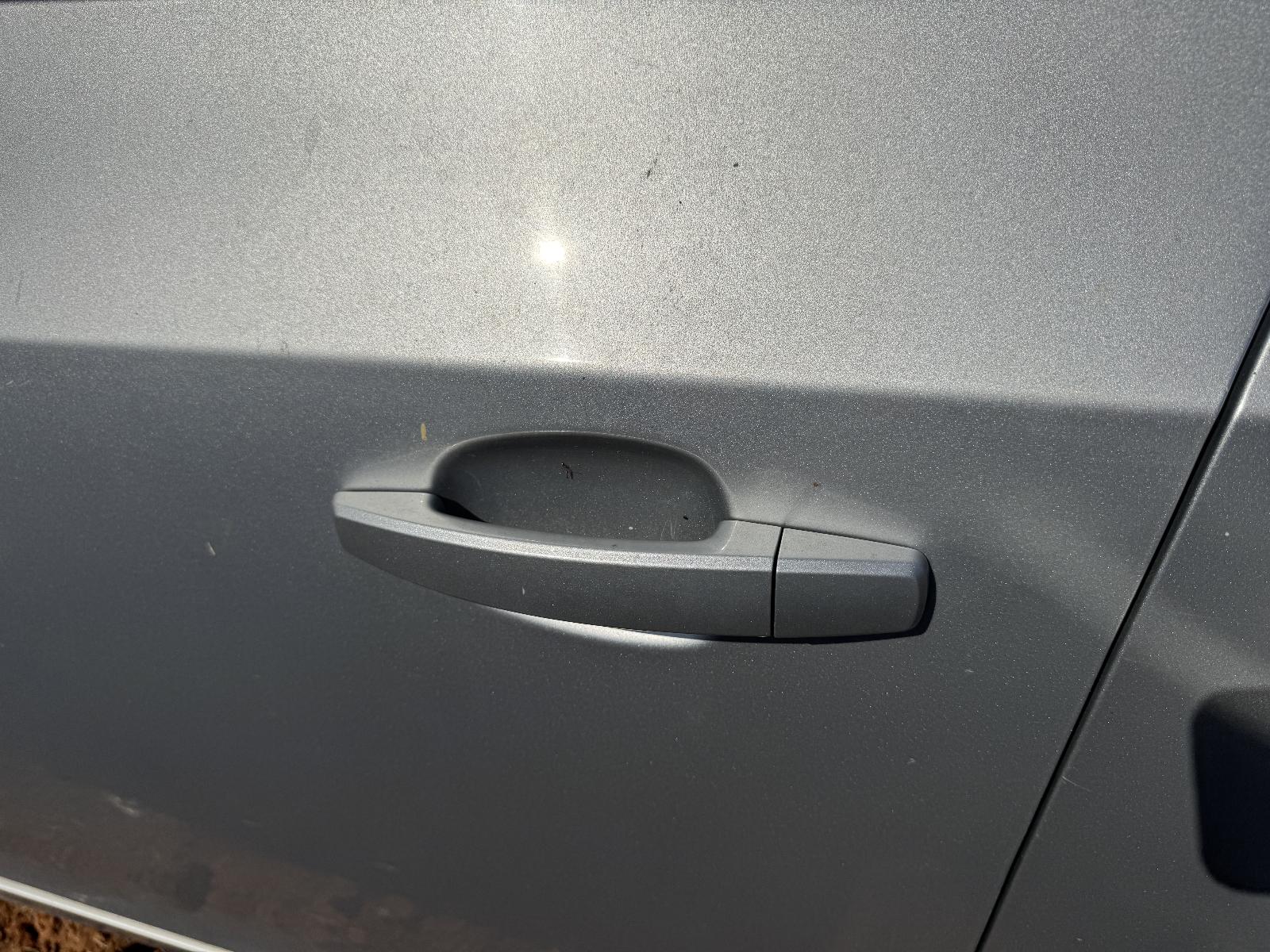 View HOLDEN CRUZE 2010 4 Door Sedan Breaking