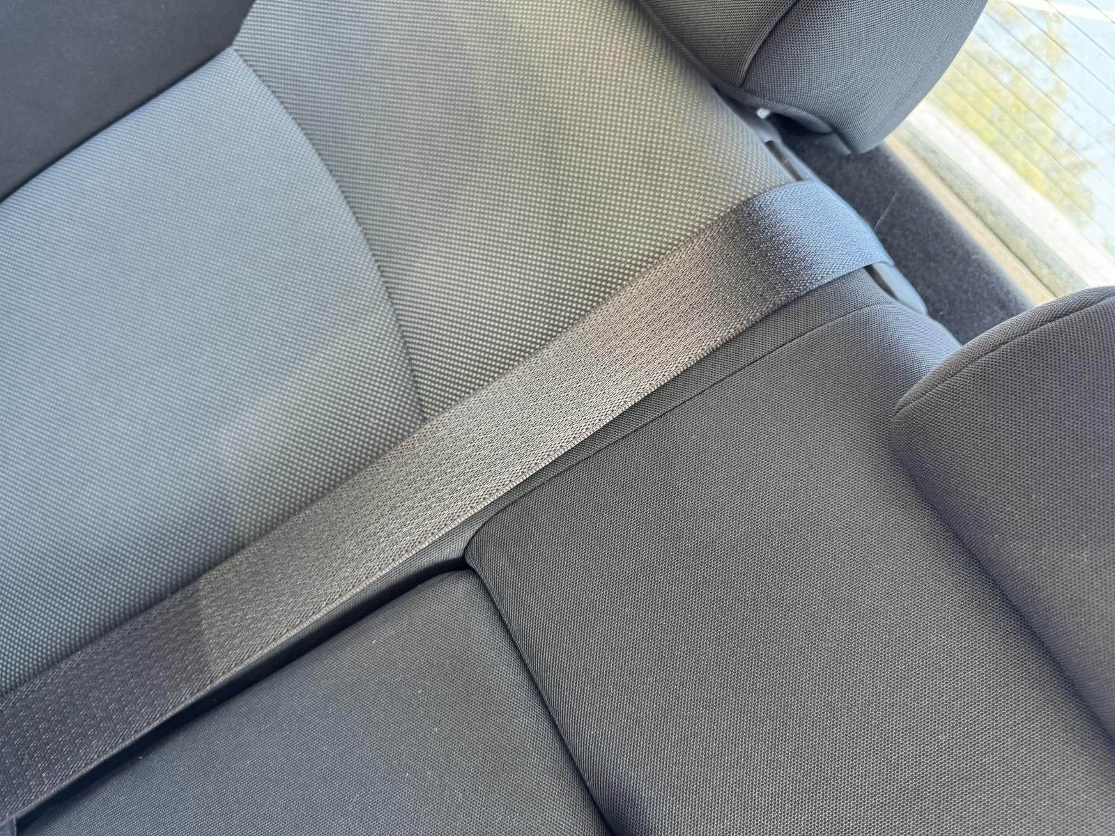 View HOLDEN CRUZE 2010 4 Door Sedan Breaking