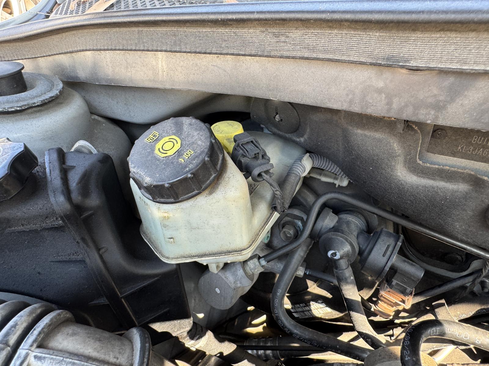 View HOLDEN CRUZE 2010 4 Door Sedan Breaking