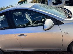 View HOLDEN CRUZE 2010 4 Door Sedan Breaking
