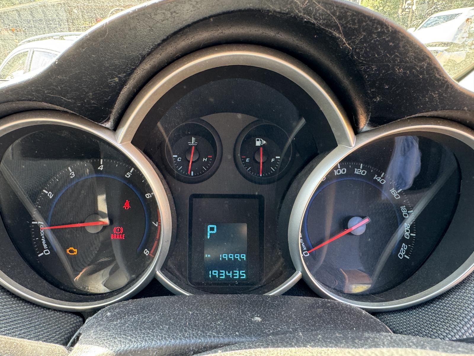 View HOLDEN CRUZE 2010 4 Door Sedan Breaking