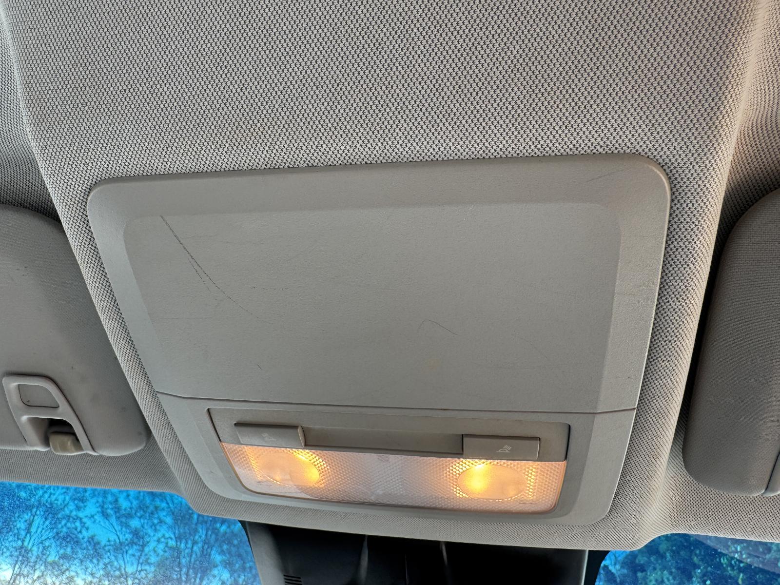 View HOLDEN CRUZE 2010 4 Door Sedan Breaking