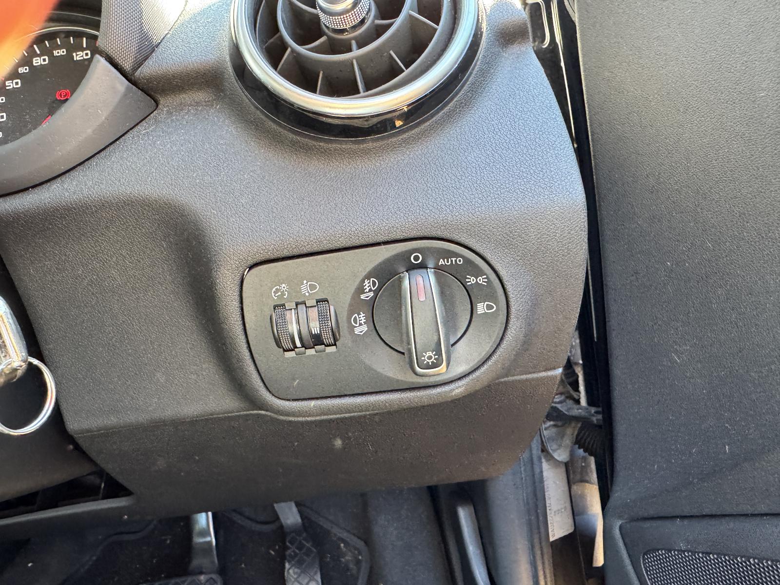View AUDI A1 2011 2 Door Hatchback Breaking