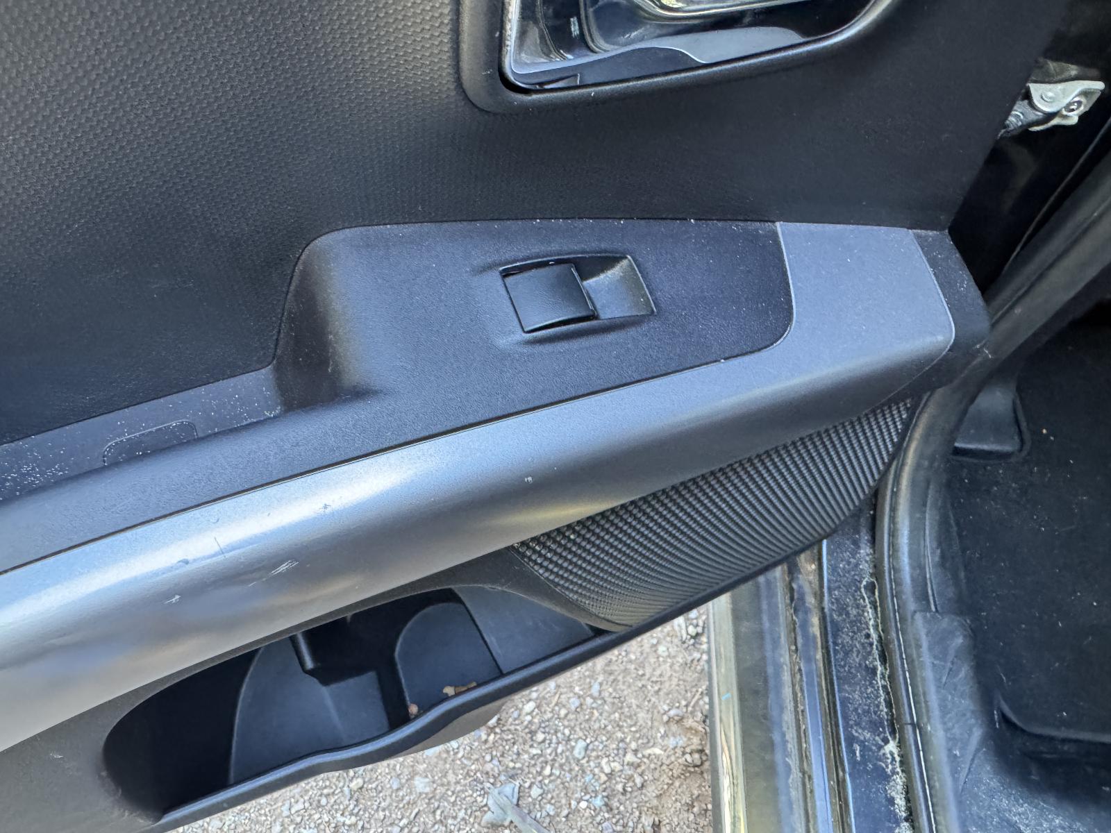 View Auto part Engine MITSUBISHI OUTLANDER 2010