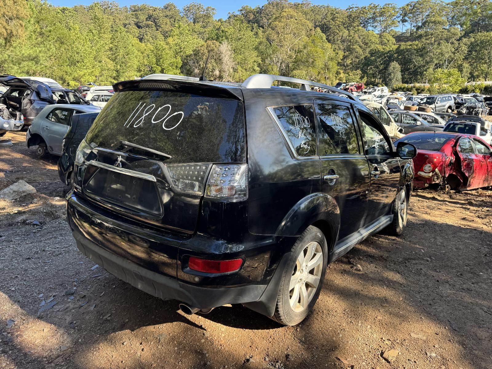 View Auto part Engine MITSUBISHI OUTLANDER 2010