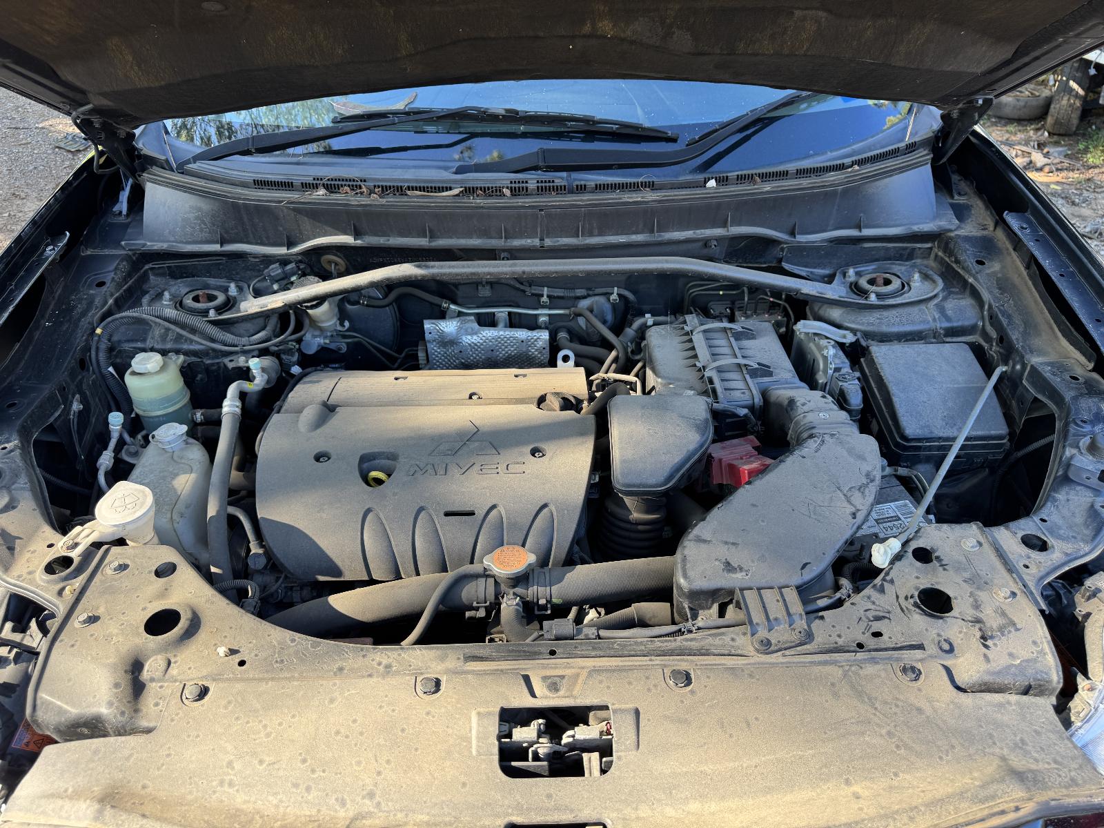View Auto part Engine MITSUBISHI OUTLANDER 2010