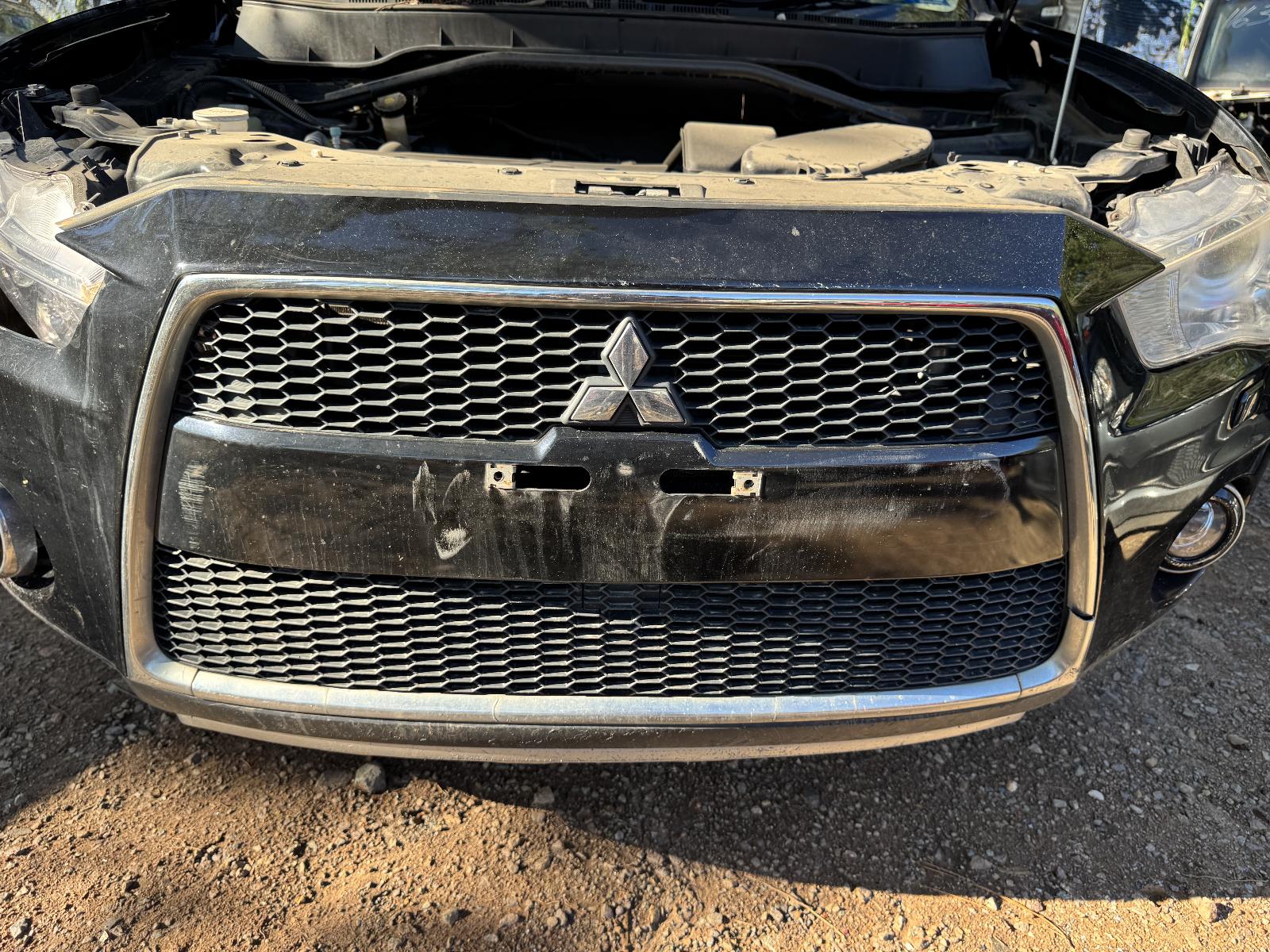 View Auto part Engine MITSUBISHI OUTLANDER 2010