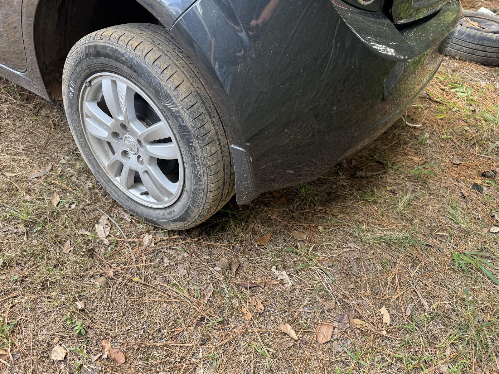View HOLDEN BARINA 2016 5 Door Hatchback Breaking