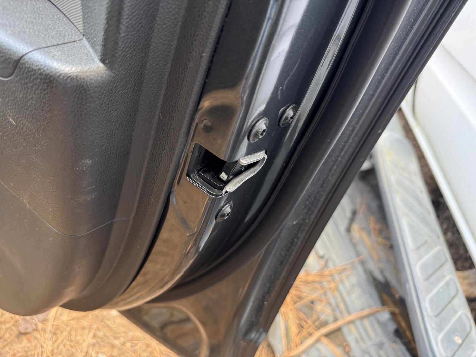 View HOLDEN BARINA 2016 5 Door Hatchback Breaking